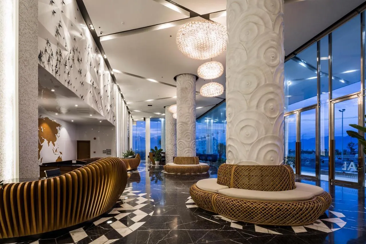 Hotel Quinter Central Nha Trang