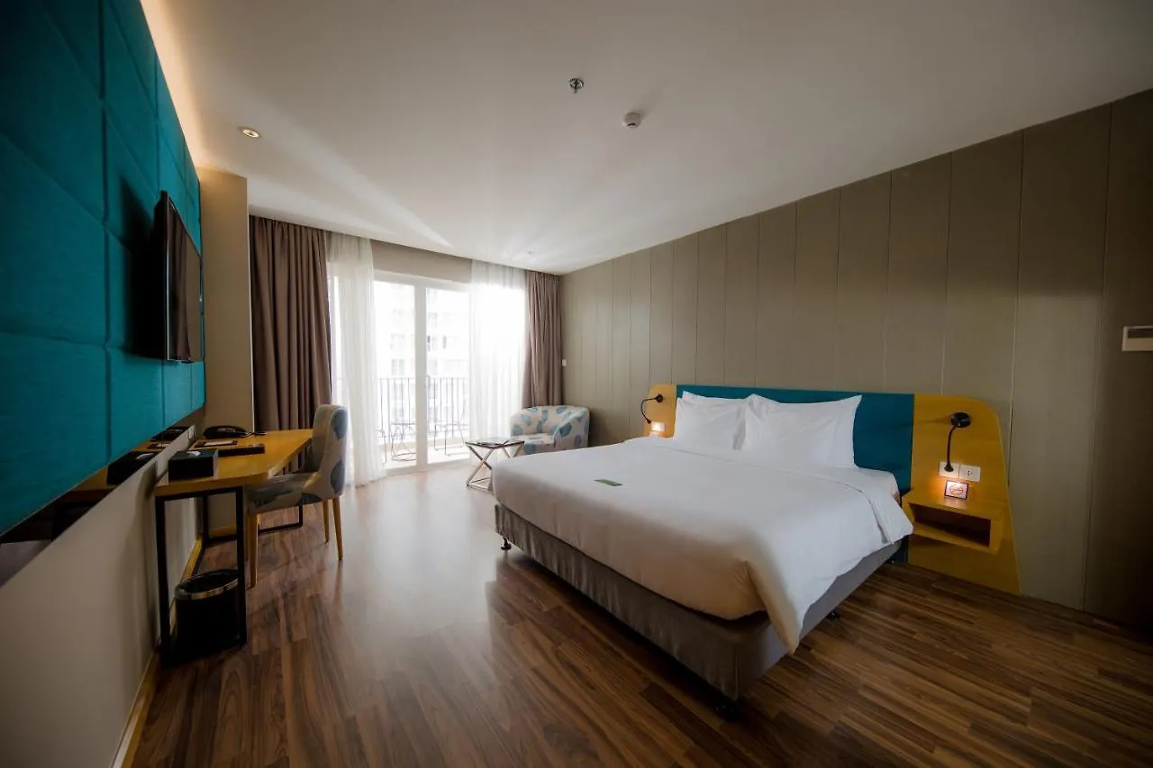 Quinter Central Nha Trang 5*,