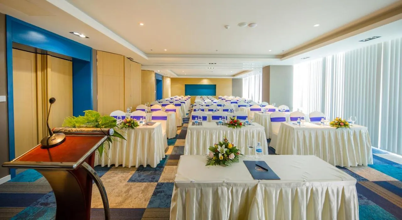 Hotel Quinter Central Nha Trang