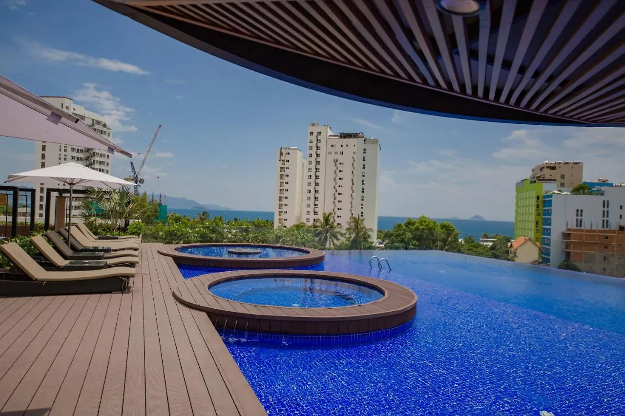 Hotel Quinter Central Nha Trang