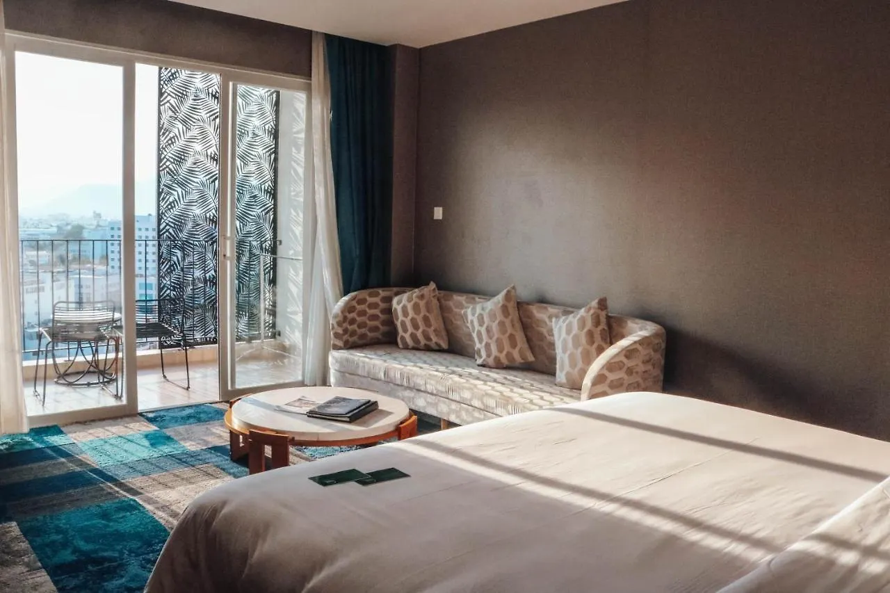 Hotel Quinter Central Nha Trang