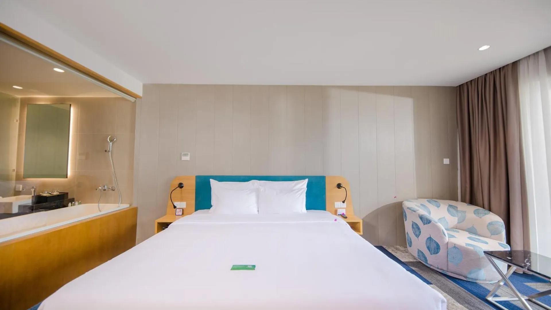 ***** Hotel Quinter Central Nha Trang Vietnam
